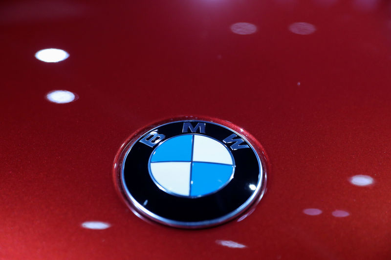 BMW orders more than 10 billion euros' worth of battery cells