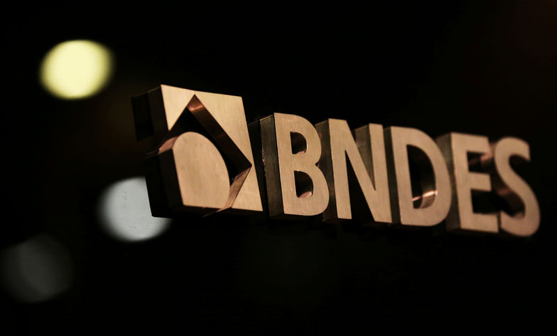 BNDES quer vender metade de fatia na JBS até final do ano, diz presidente do conselho