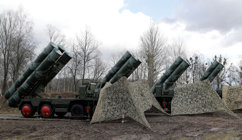 © Reuters. مسؤول: تركيا في حاجة للتخلص من صواريخ إس-400 الروسية كي تنهي مواجهة مع أمريكا