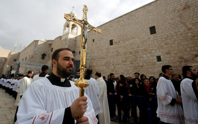 Just in time for Christmas, wooden manger relics heading from Rome to Bethlehem: Palestinians