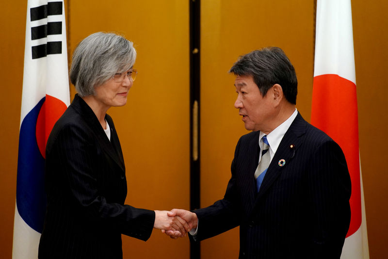 مسؤول: اليابان وكوريا الجنوبية تعقدان قمة الشهر المقبل