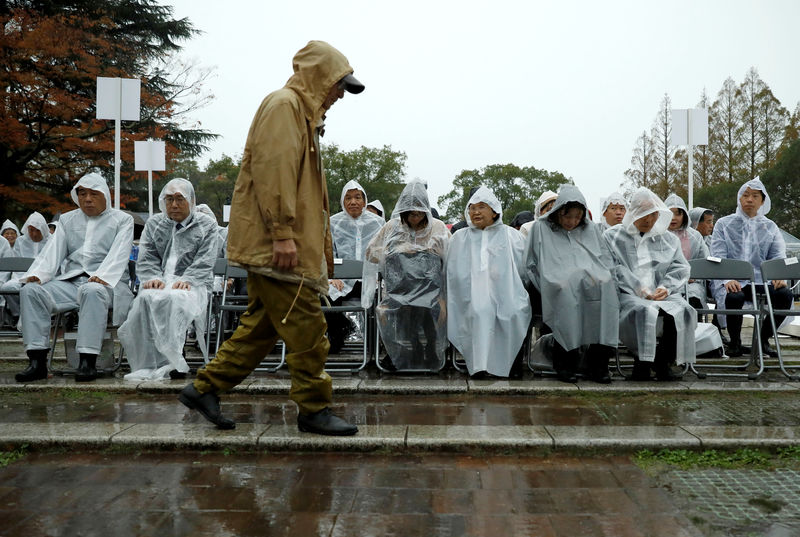 © Reuters. Pope Francis visits Japan