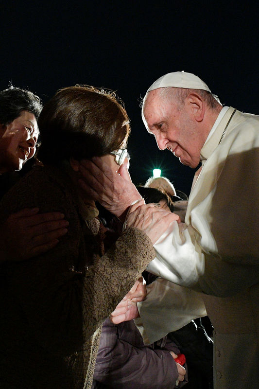 Em visita a Hiroshima e Nagasaki, Papa pede fim de armas nucleares