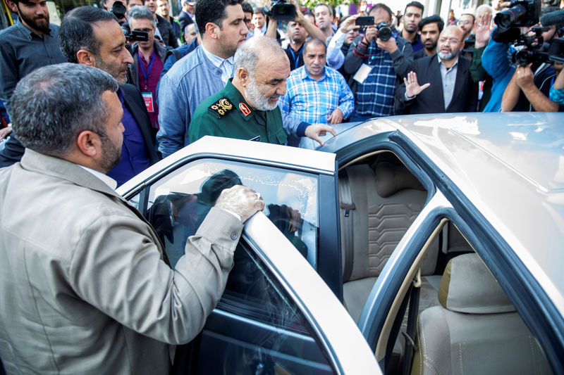 © Reuters. قائد الحرس الثوري: إيران ستدمر أعداءها إذا تجاوزوا الخطوط الحمراء