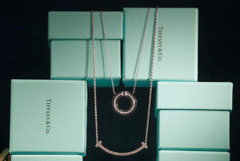How LVMH's whirlwind courtship sealed $16 billion Tiffany deal