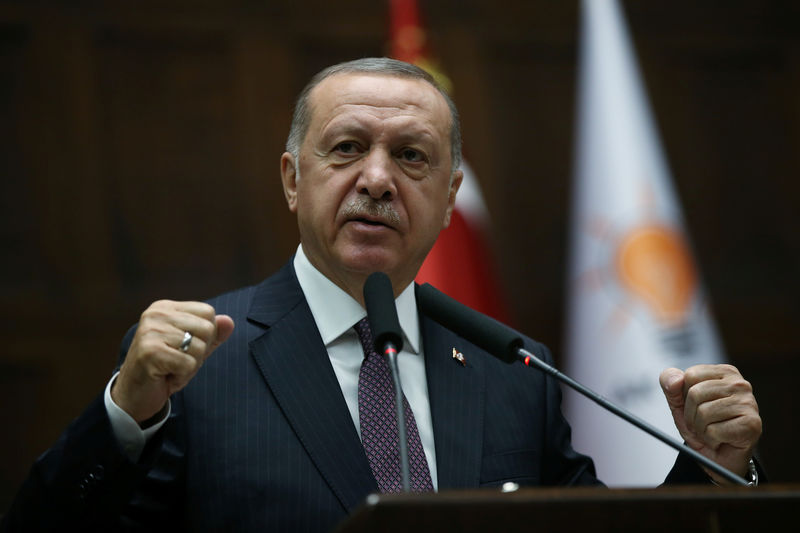 Erdogan calls on Turks to dump foreign currencies and embrace lira