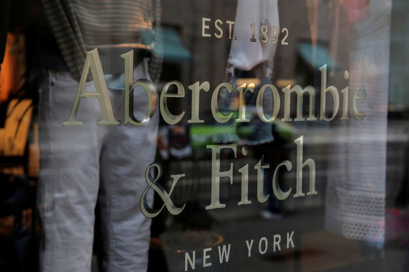 Abercrombie &amp; Fitch reports rise in Abercrombie same-store sales