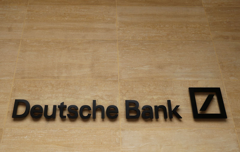© Reuters. The logo of Deutsche Bank is pictured on a company's office in London