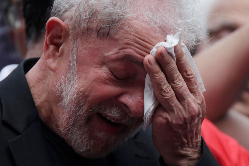 Relator no TRF-4 mantém condenação de Lula e aumenta pena para 17 anos e 1 mês