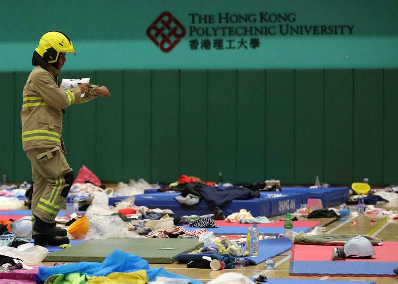 China alerta EUA de consequências por lei sobre Hong Kong