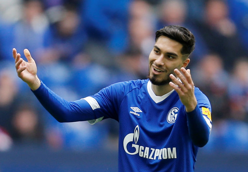 Schalke grab late winner to beat Union and go second