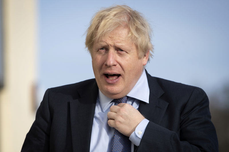 © Reuters. FILE PHOTO:  British PM Johnson visits Chulmleigh College
