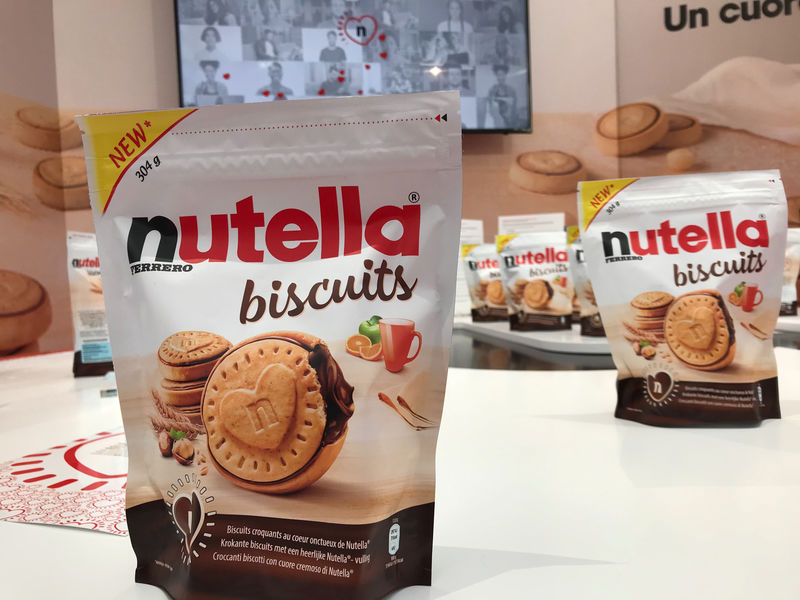 © Reuters. Packages of Nutella biscuits are displayed during a presentation in Milan