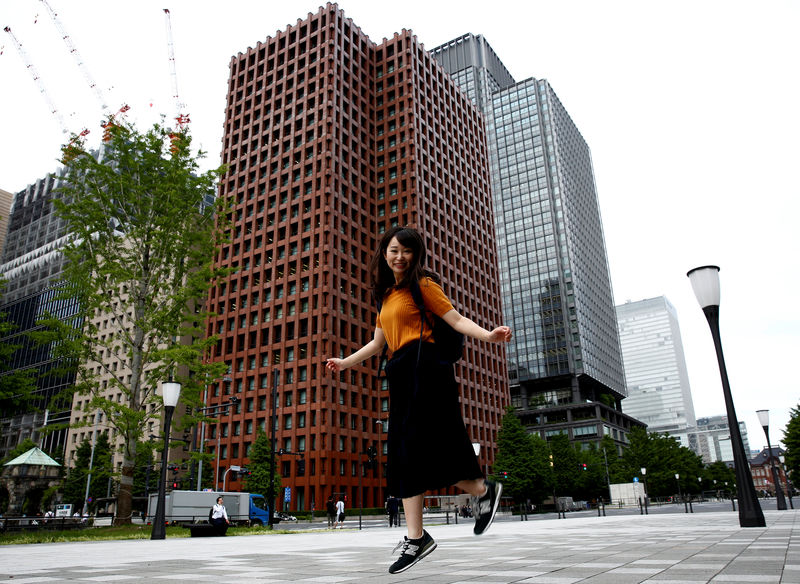 Specs on, heels off: Japanese activists urge changes to anti-harassment code