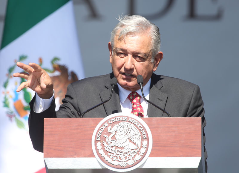 © Reuters. Mexican President Andres Manuel Lopez Obrador celebrates the anniversary of his first year in office