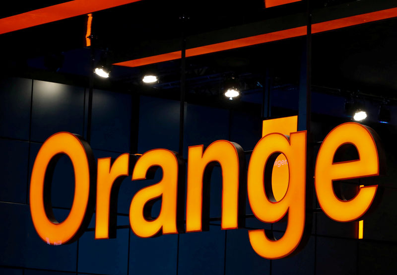 France's Orange plans to set up European mobile mast company