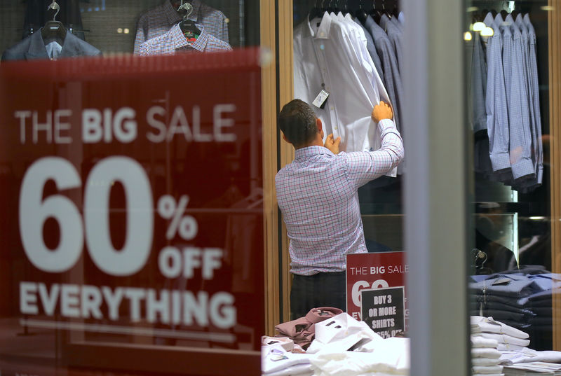 Australia retail sales stagnate, exports skid in bleak start to fourth-quarter