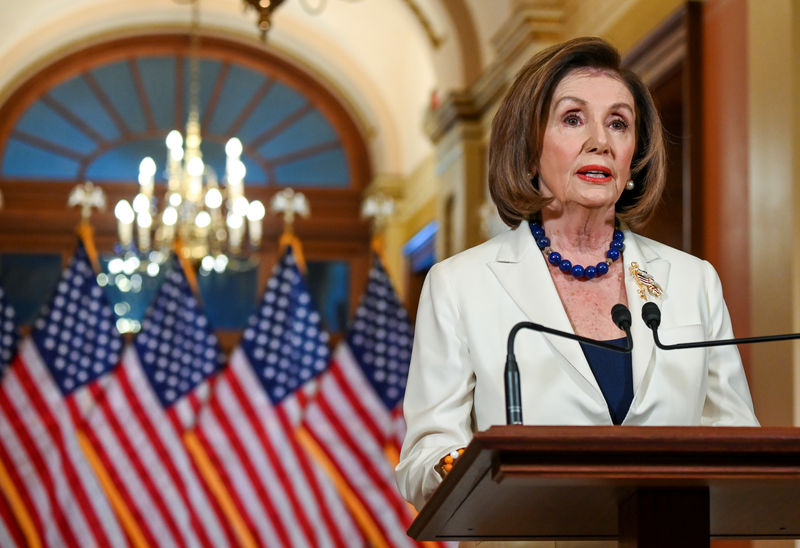 © Reuters. House Speaker Pelosi speaks about Trump impeachment inquiry on Capitol Hill in Washington