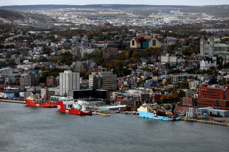 Canada's trade deficit narrows in October as both exports and imports rise