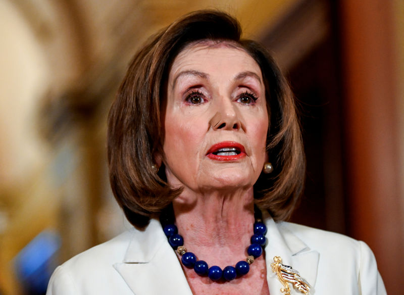 Pelosi pide a la Cámara de Representantes de EEUU que redacte los artículos del juicio político Trump