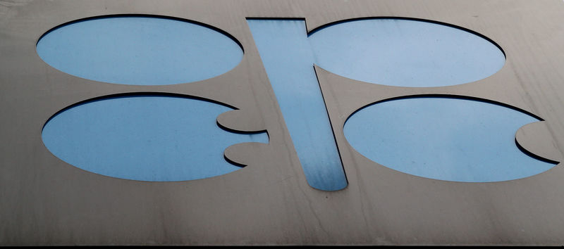 © Reuters. Il logo dell'Opec visto presso il quartier generale del gruppo a Vienna, Austria.