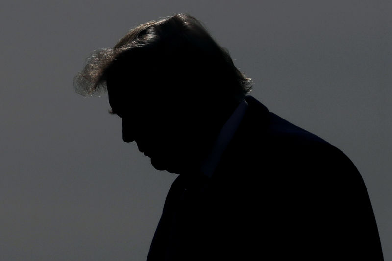 © Reuters. مشرعون أمريكيون يعكفون على صياغة لائحة بنود مساءلة ترامب