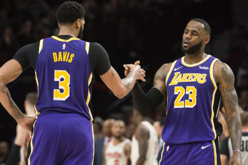 NBA roundup: Lakers blast Blazers