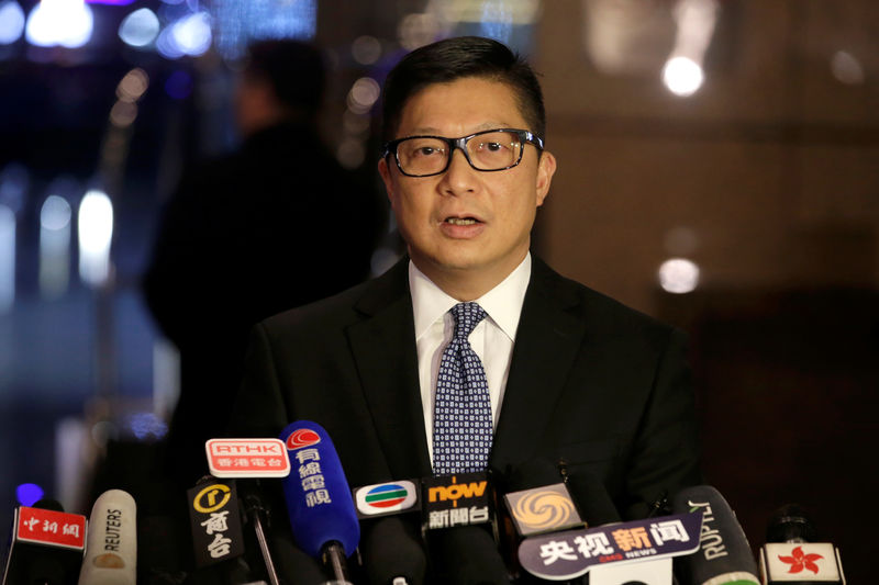 © Reuters. Hong Kong's Commissioner of Police Chris Ping-keung Tang speaks at a news conference at the Regent hotel in Beijing