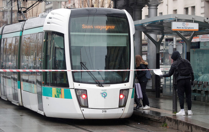 Blocages des transporteurs routiers contre la fiscalité gazole