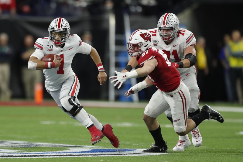 College football roundup: No. 1 Ohio State, No. 2 LSU stake claims