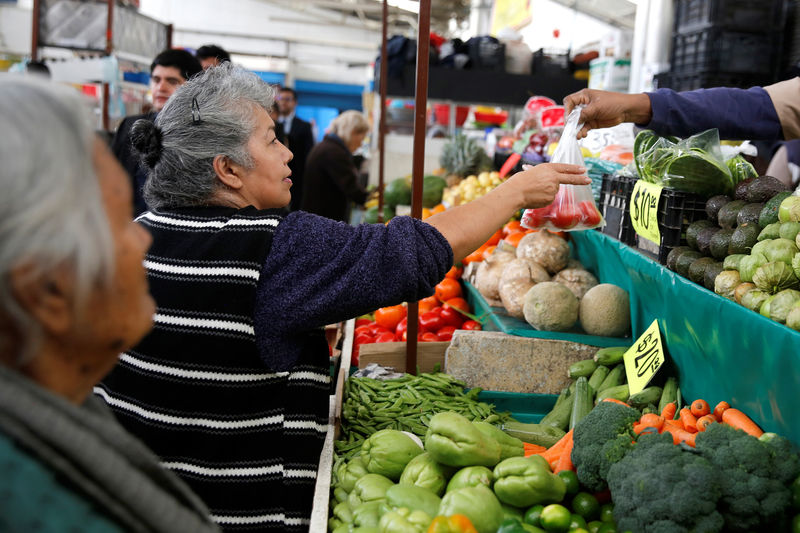 Mexico annual inflation falls below central bank target in November