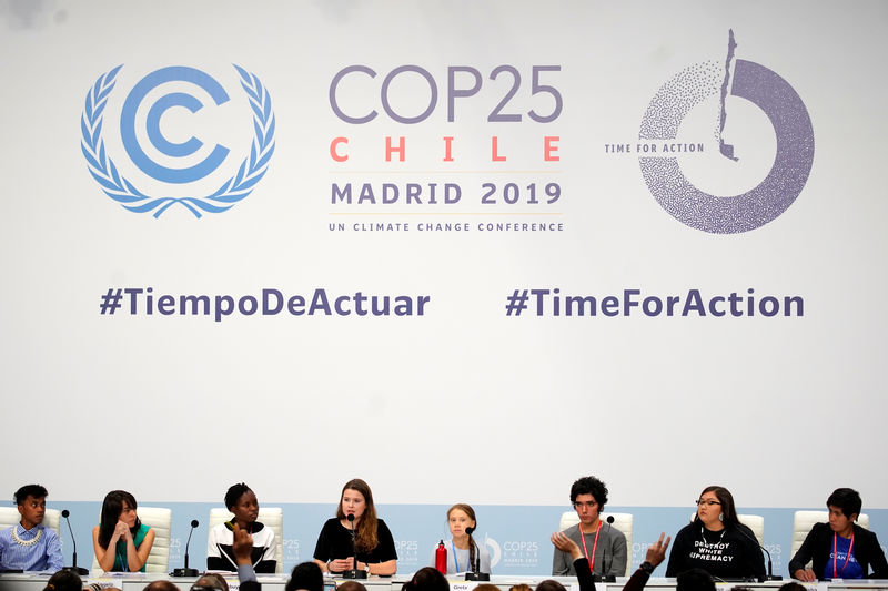 グレタさん、ＣＯＰ２５に先住民の若者らと登場　温暖化被害の実情訴え