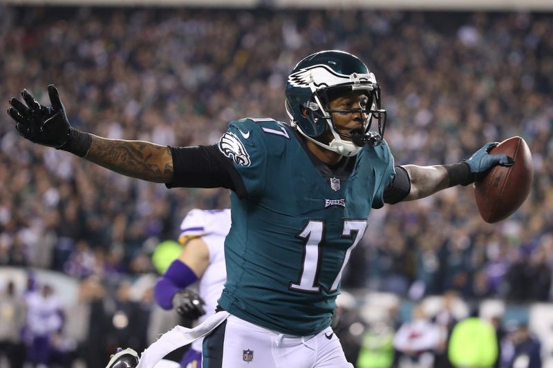 Eagles lose Jeffery, could be without Johnson for stretch run
