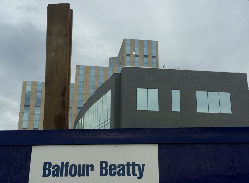 Balfour Beatty expects slightly higher annual profits