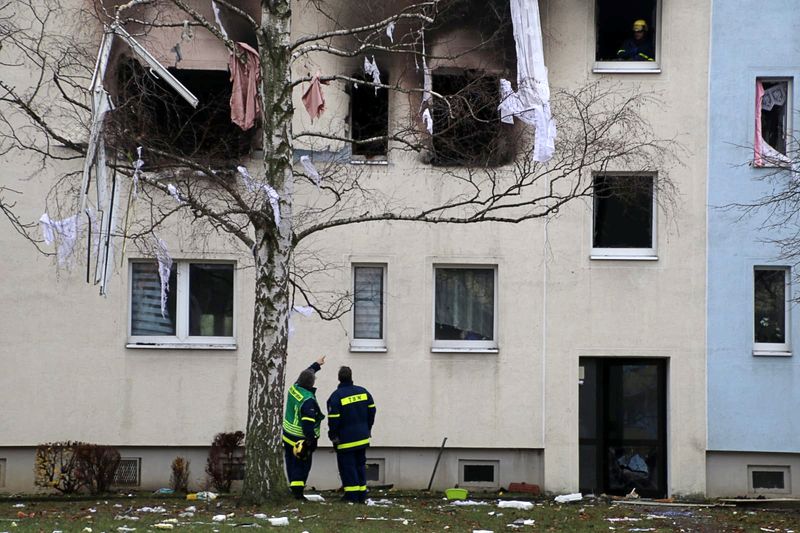 شرطة ألمانيا: العثور على ذخيرة وعبوات غاز في مبنى سكني شهد انفجارا
