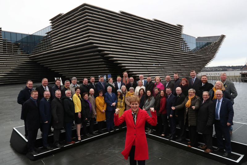 Boris Johnson debe aceptar otro referéndum de independencia en Escocia