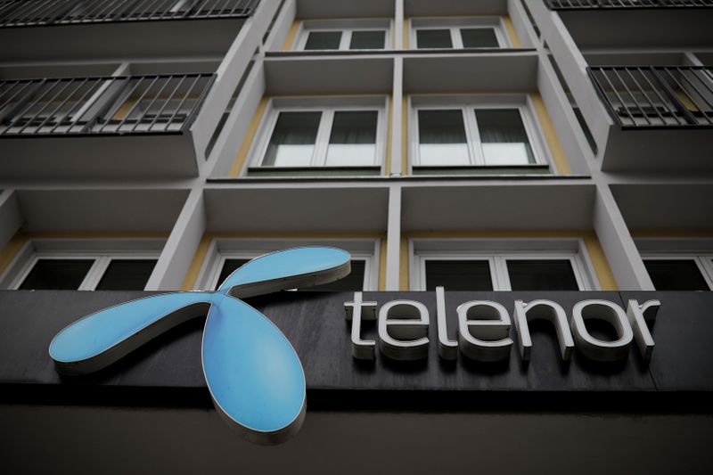 © Reuters. FILE PHOTO: Telenor's logo is seen in central Belgrade