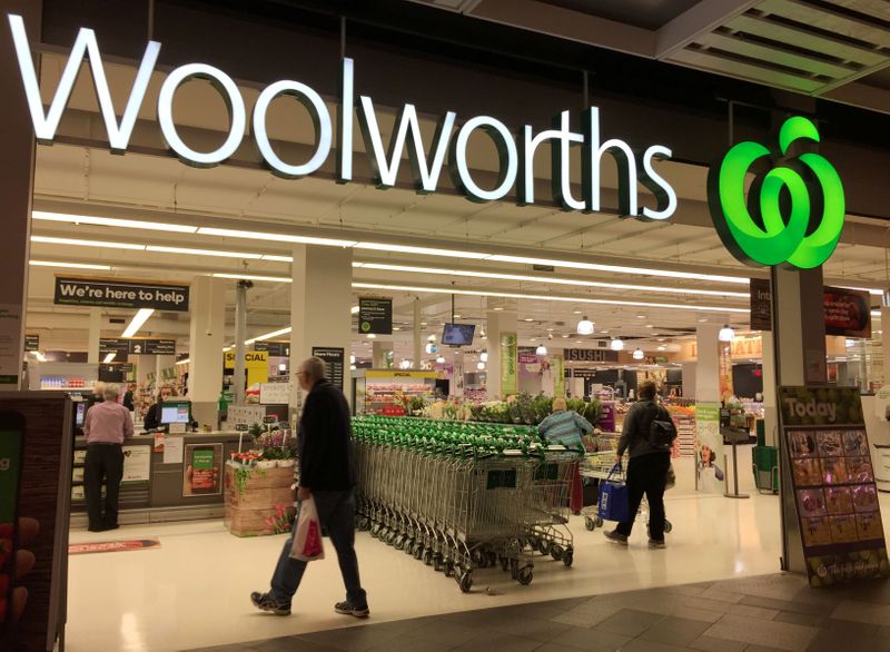 Australia's Woolworths says shareholders approve Endeavor restructuring