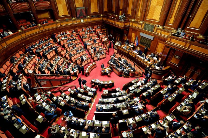 Manovra, Senato stralcia rinvio a 2022 fine servizio maggior tutela luce-gas