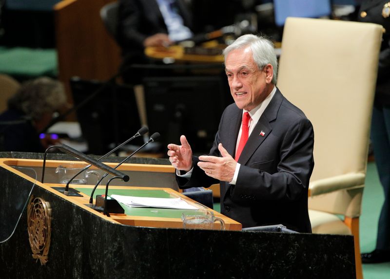 © Reuters. Chile's President Sebastian Pinera addresses the 74th session of the United Nations General Assembly at U.N. headquarters in New York City, New York, U.S.