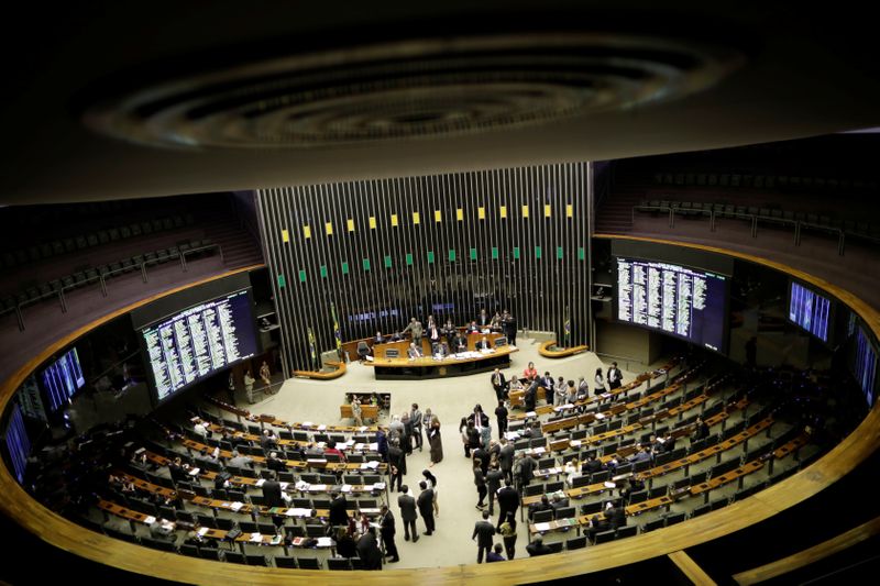 Congresso aprova Orçamento de 2020 com previsão de alta de 2,32% do PIB