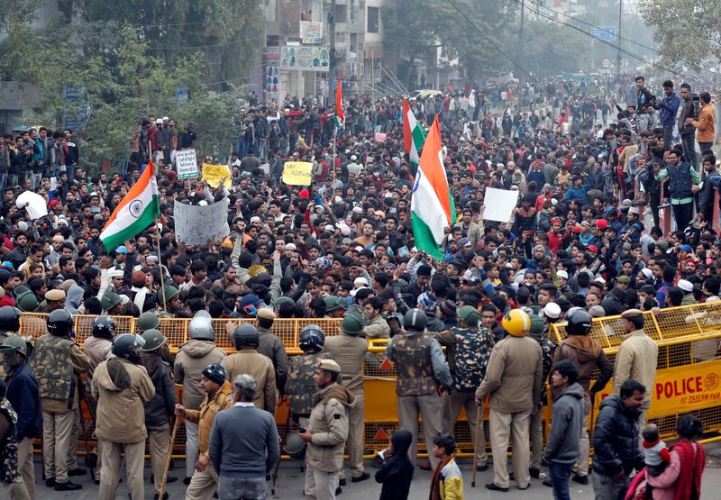 インド最高裁、改正国籍法の施行停止要求を棄却　来年1月に審理