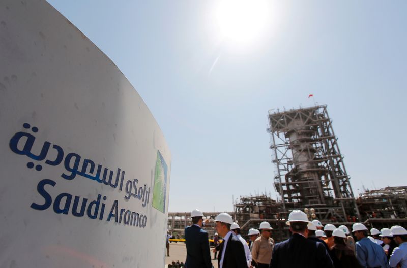 Акции Aramco дешевеют в день включения в индексы MSCI и Tadawul