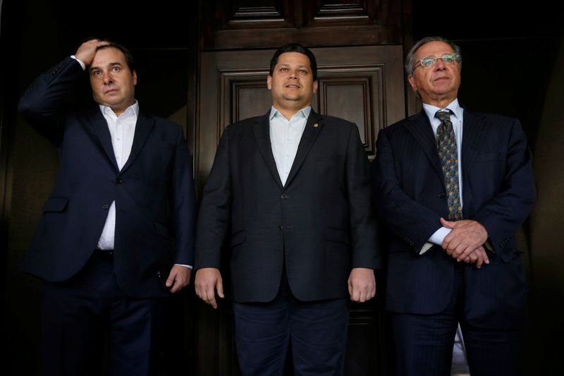Maia e Alcolumbre anunciam acordo com governo para proposta única de reforma tributária