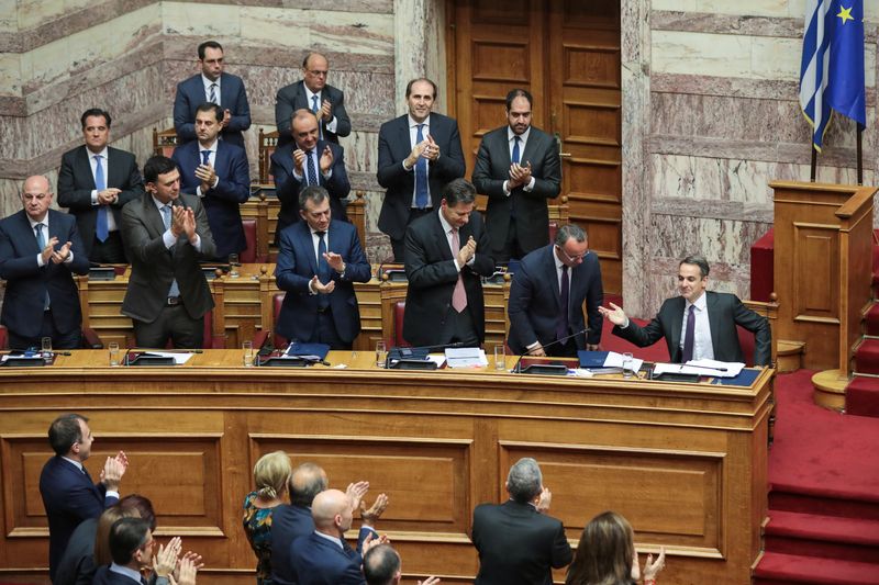 Greek parliament approves 2020 budget, projects stronger growth