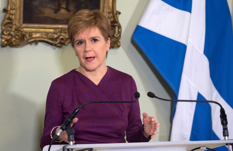 © Reuters. Scottish leader Sturgeon demands a post-Brexit independence referendum