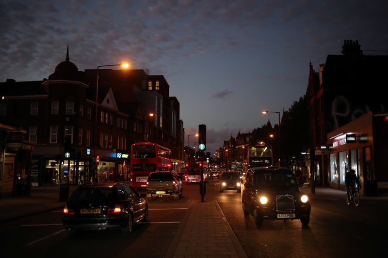 © Reuters. The Wider Image: On a London high street, Brexit fatigue sets in