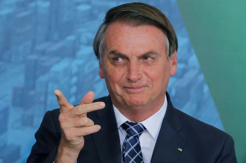 Bolsonaro diz que se tiver brecha vai vetar fundo eleitoral de R$2 bi