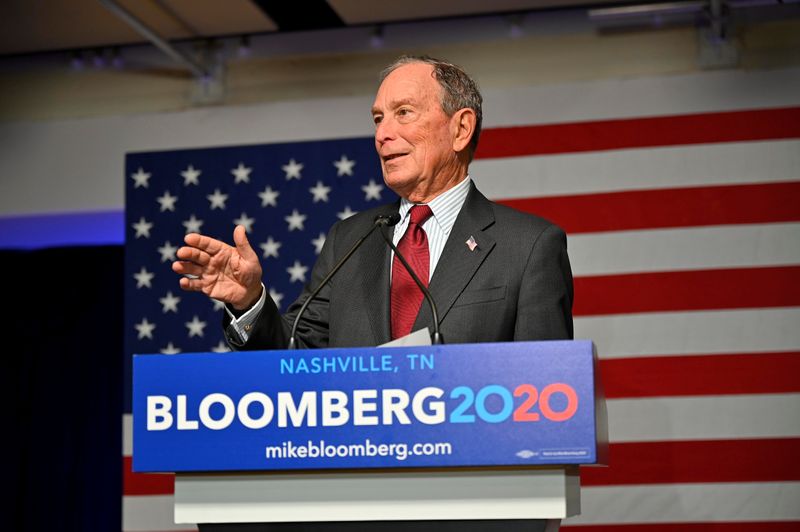 © Reuters. FILE PHOTO: Democratic presidential candidate Bloomberg opens his Tennessee campaign headquarters in Nashville