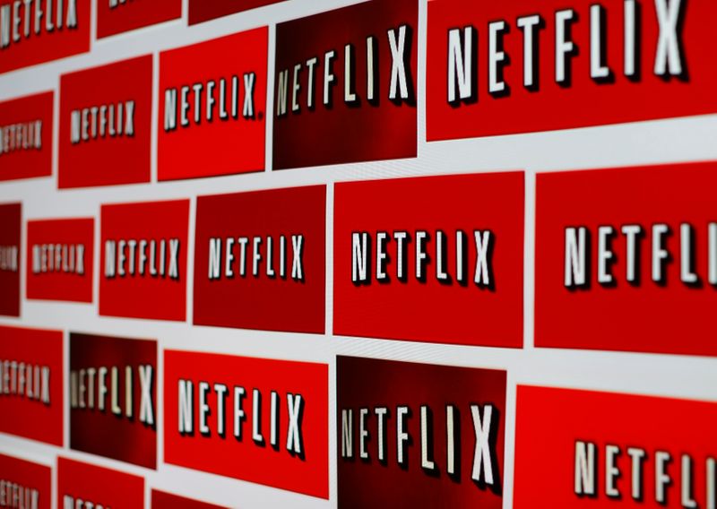 © Reuters. The Netflix logo is shown in this illustration photograph in Encinitas, California